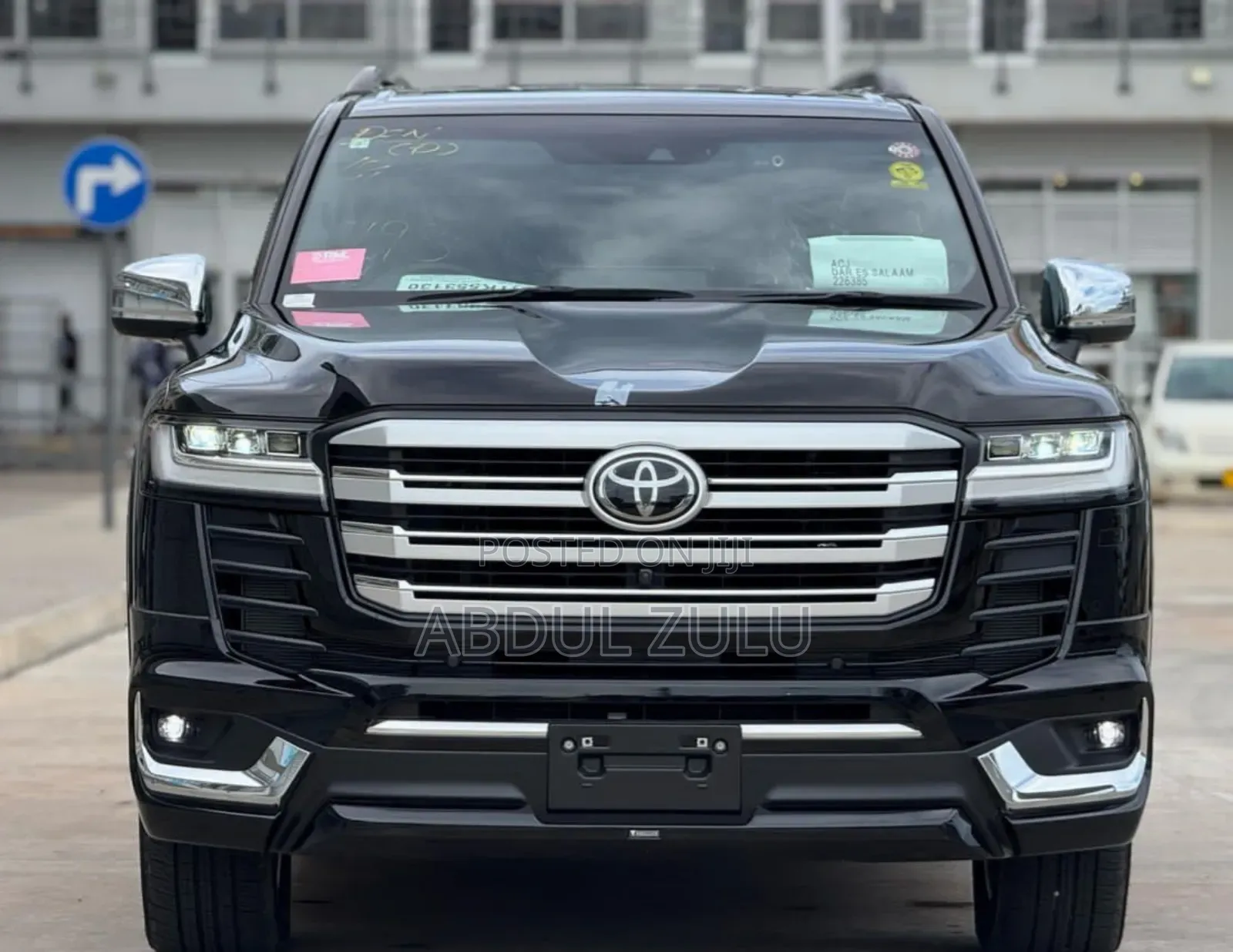Toyota Land Cruiser Prado 2023 Black