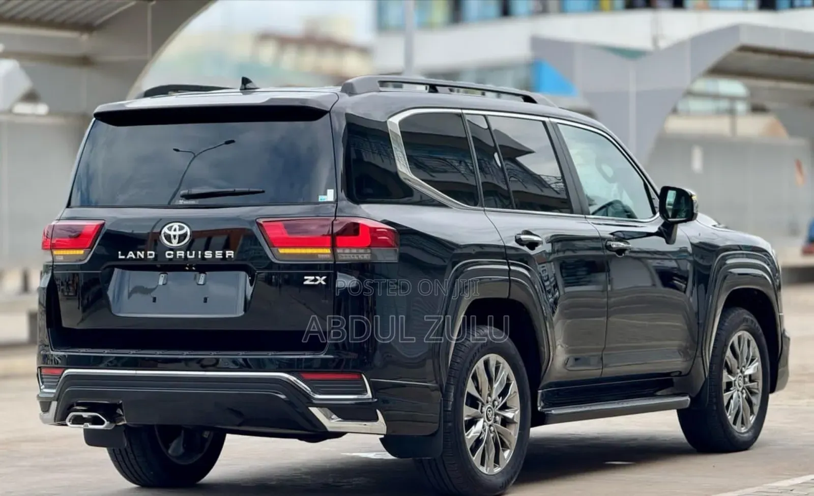Toyota Land Cruiser Prado 2023 Black