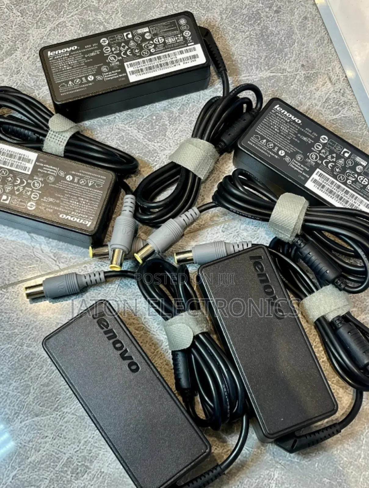 Lenovo Big Round Pin 65 Watts