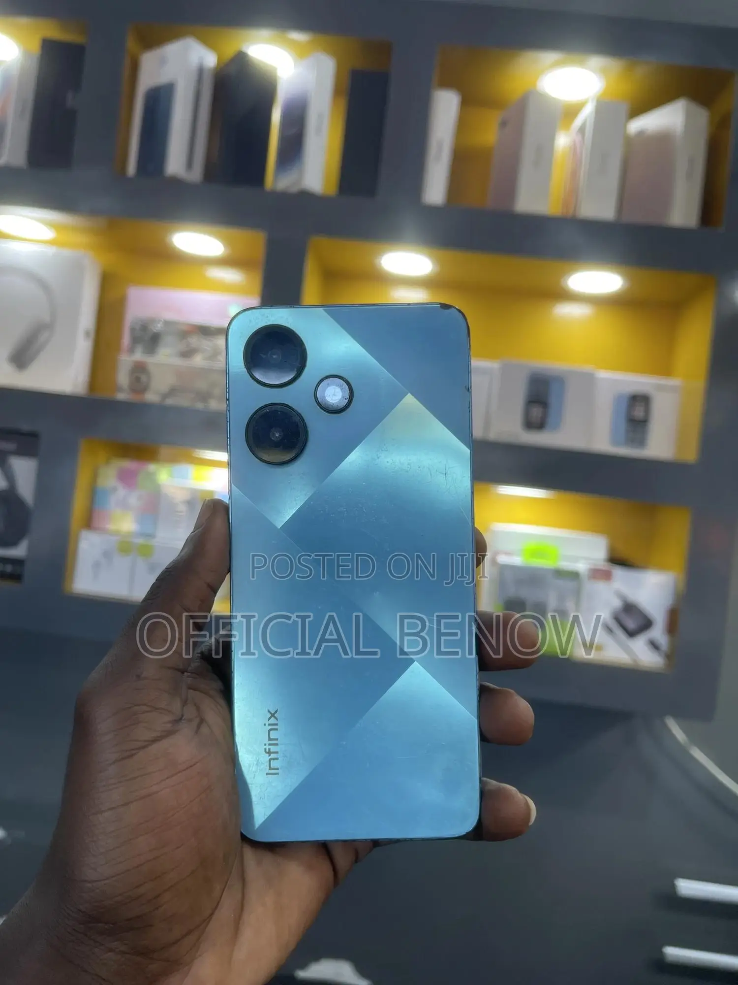 Infinix Hot 30i 128 GB Blue