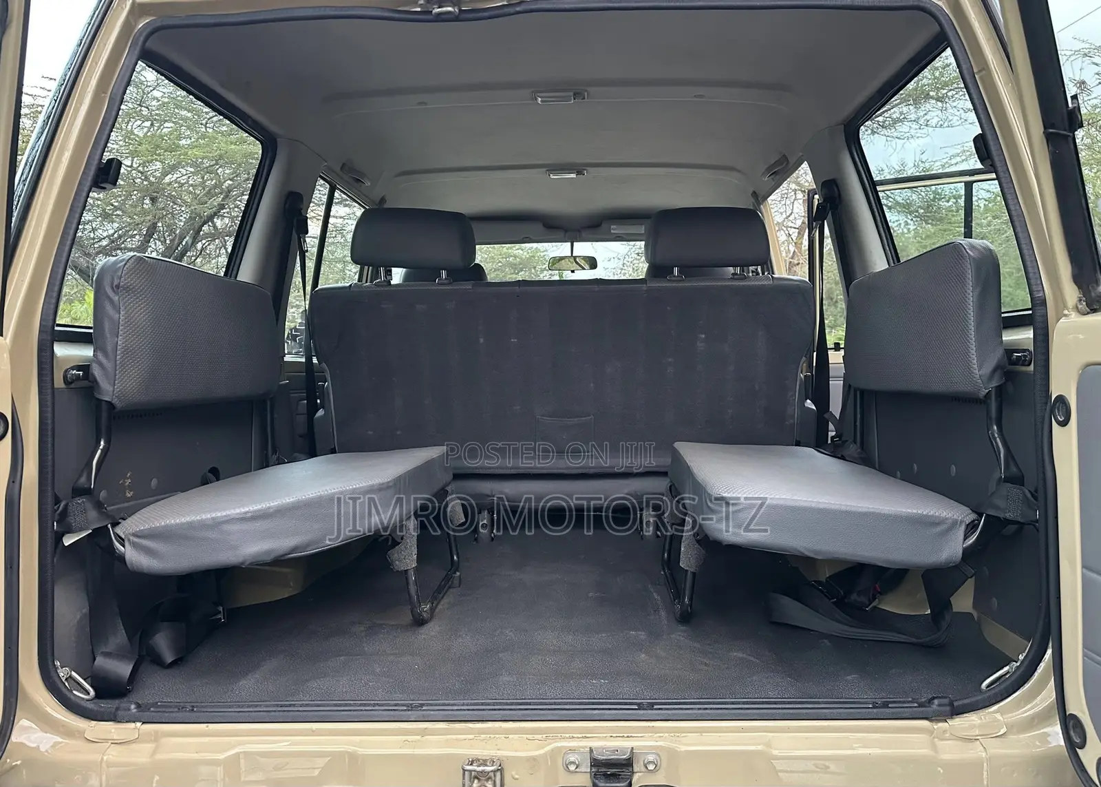 Toyota Land Cruiser 2022 Beige