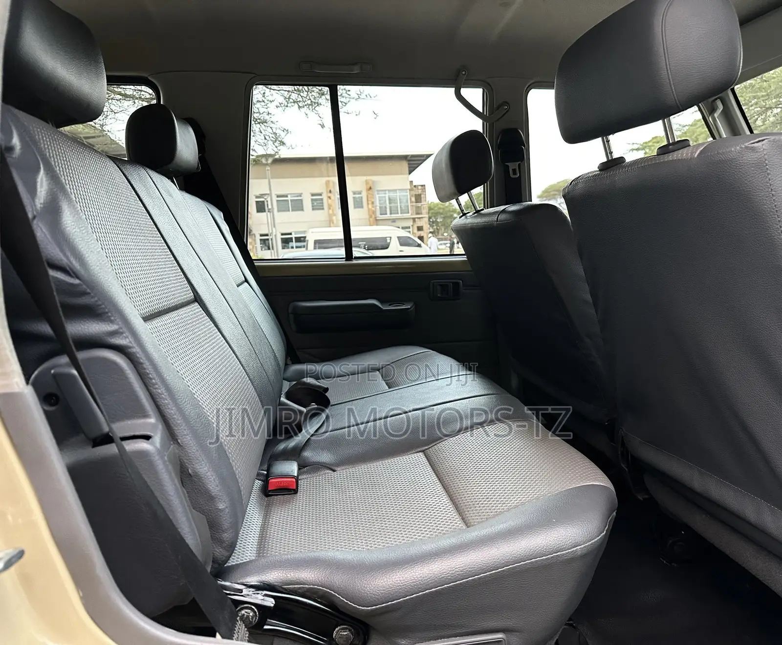 Toyota Land Cruiser 2022 Beige