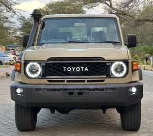 Toyota Land Cruiser 2022 Beige