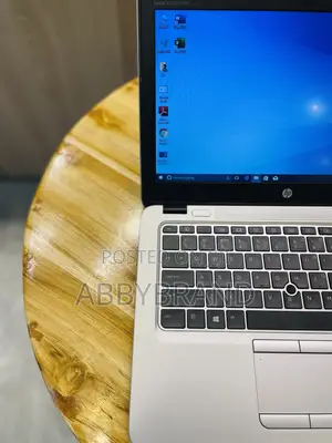 Laptop HP EliteBook 820 G3 8GB Intel Core i5 SSD 256GB