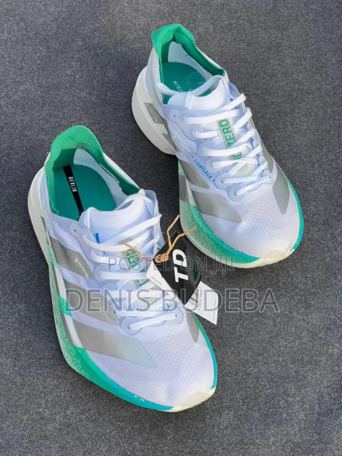 Running Shoes