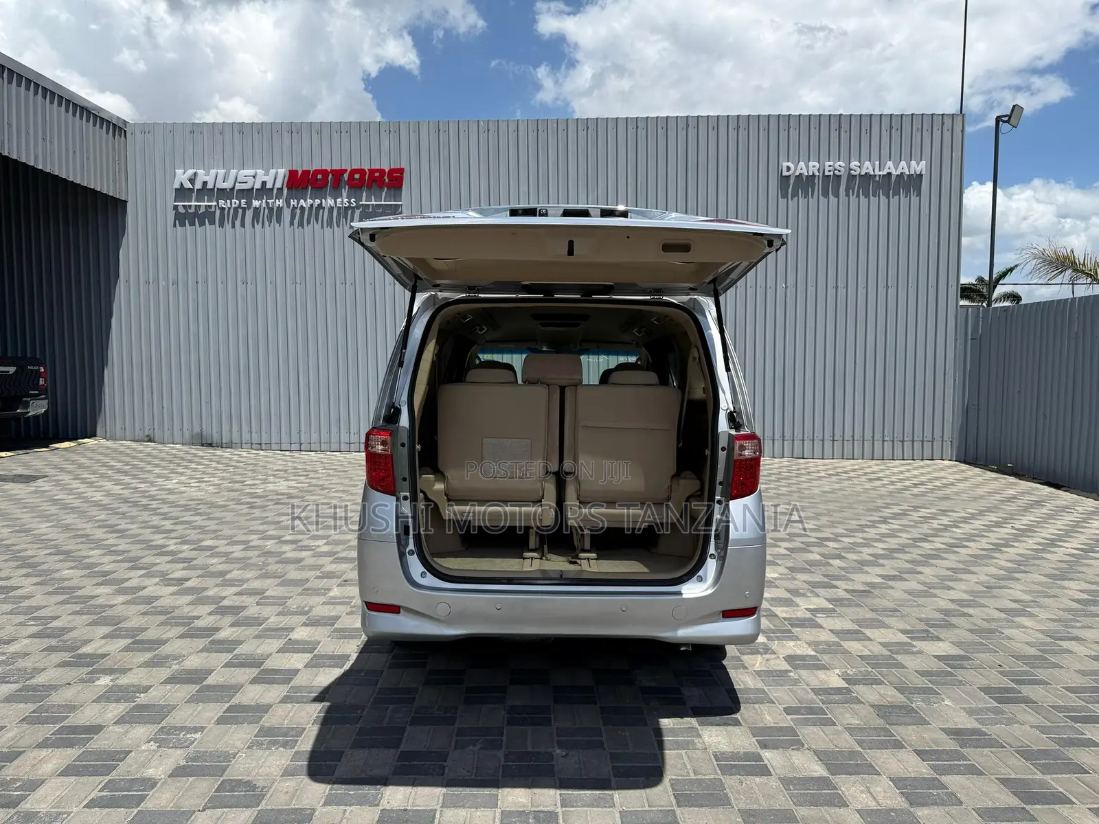 Toyota Alphard 2.4 Petrol FWD 2008 Silver
