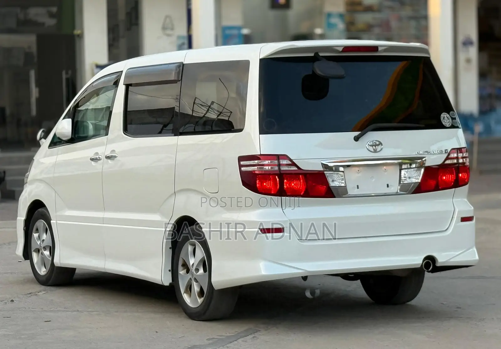 Toyota Alphard 2006 Pearl