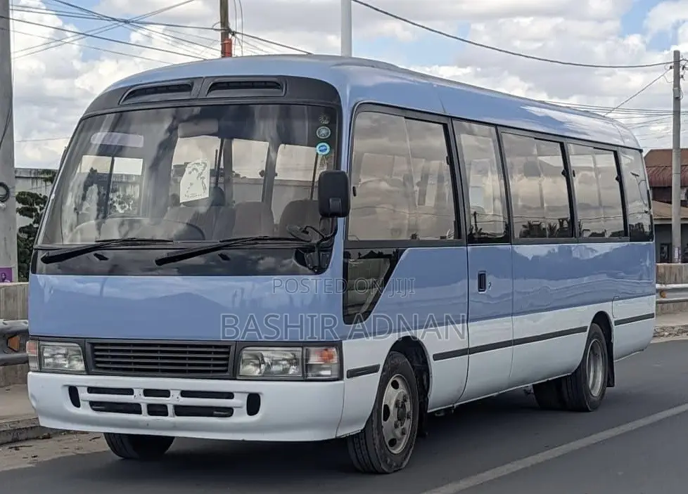 Toyota Coaster 2005 Blue