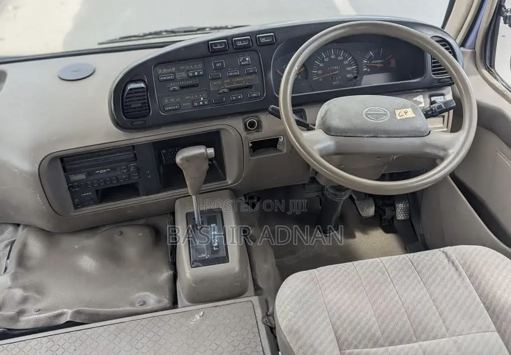 Toyota Coaster 2005 Blue