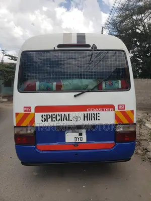Toyota Coaster 2000