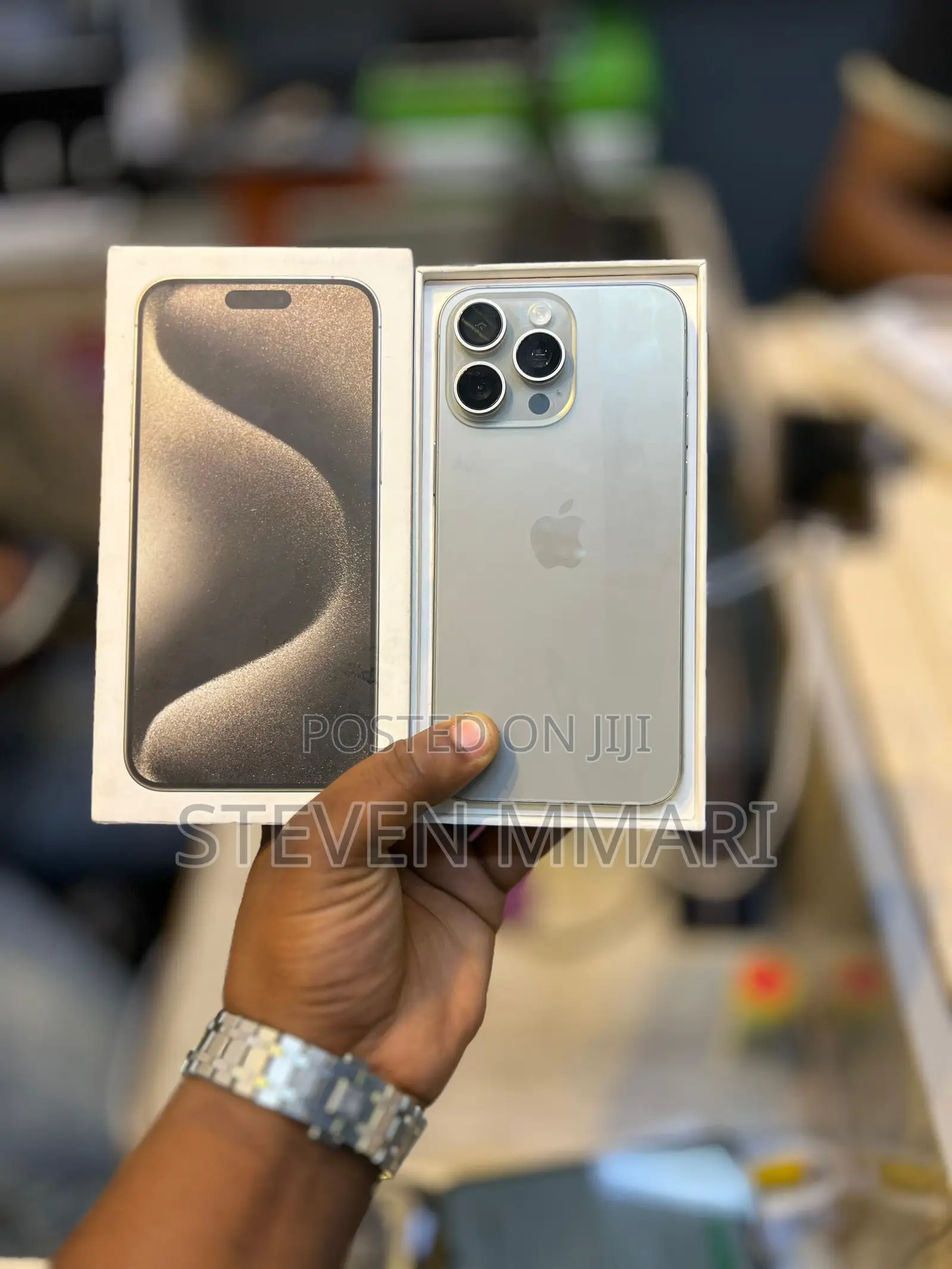 New Apple iPhone 15 Pro Max 256 GB Silver