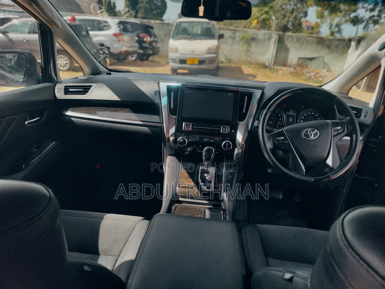 Toyota Alphard 2.4 Petrol FWD 2015 Black