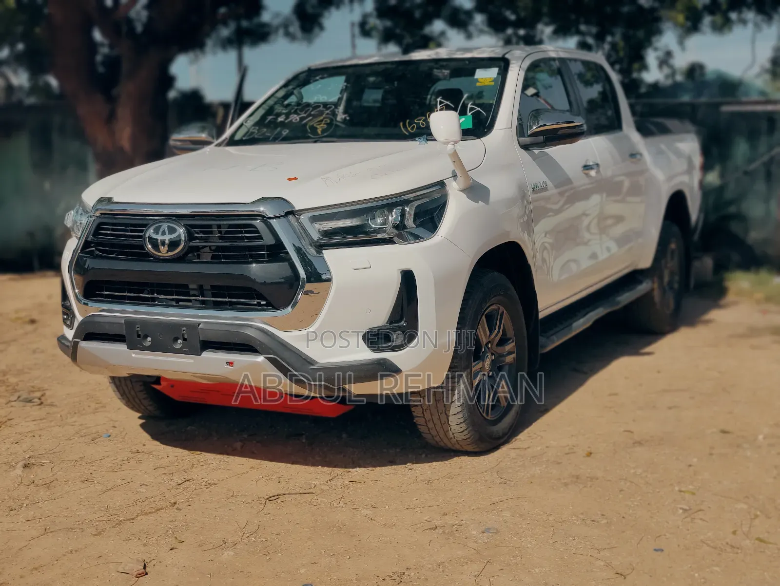 Toyota Hilux Revo Double Cab Deisel 2.4 AWD 2022 White