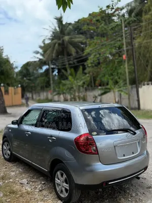 Mazda Verisa 2009 Gray