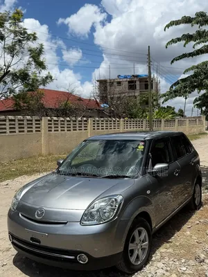 Mazda Verisa 2009 Gray