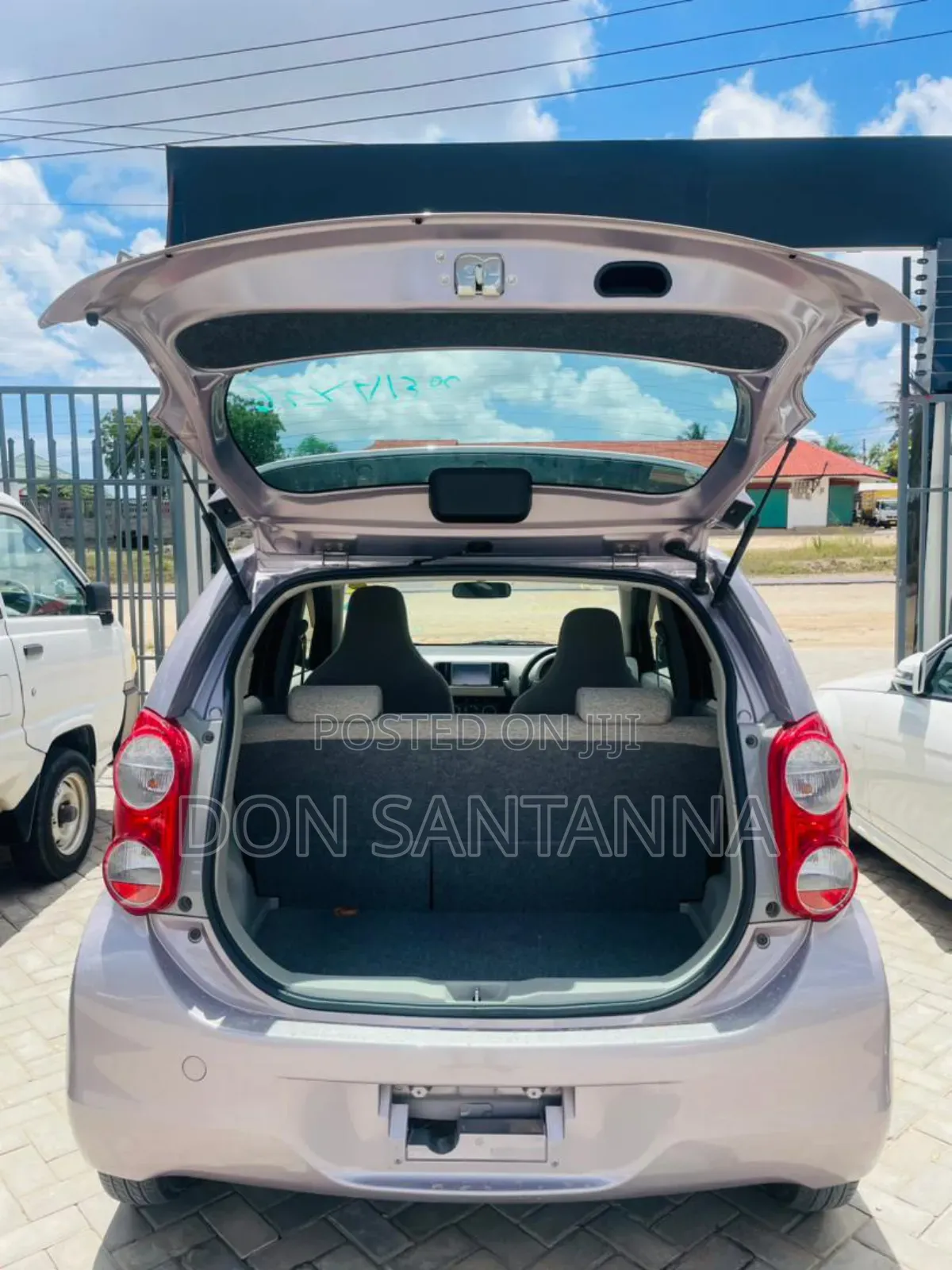 Toyota Passo 2010 Gray