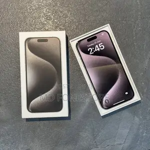 New Apple iPhone 15 Pro 128 GB Silver