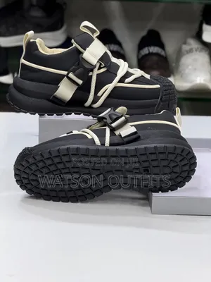 Men's Sneaker Shoes or Footwears Very Very Smart and Beautifully Made