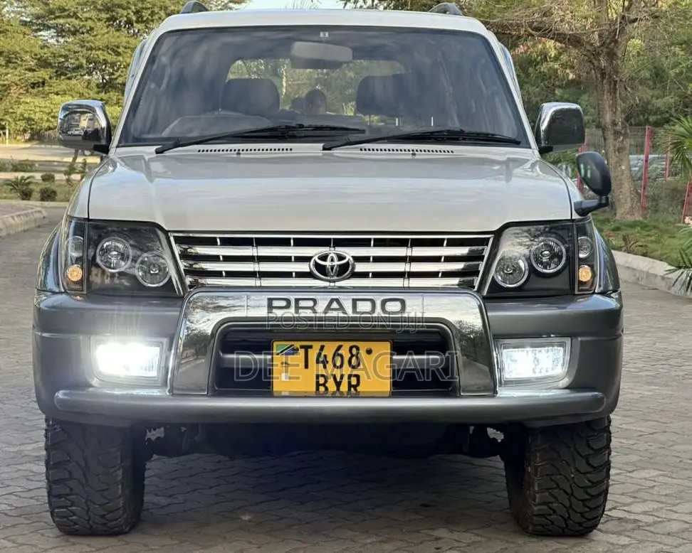 Toyota Land Cruiser Prado 1999 Silver