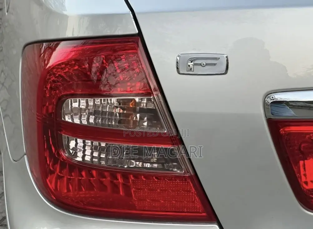 Toyota Premio 2006 Silver