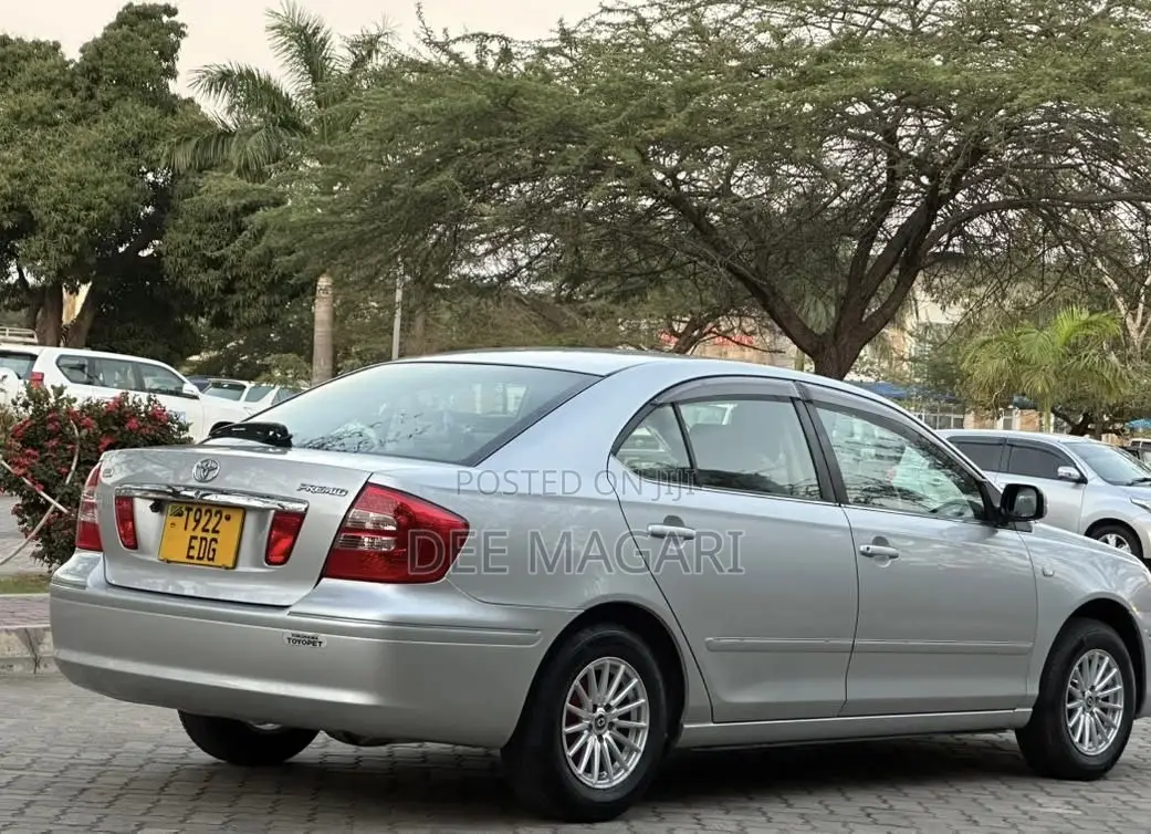 Toyota Premio 2006 Silver