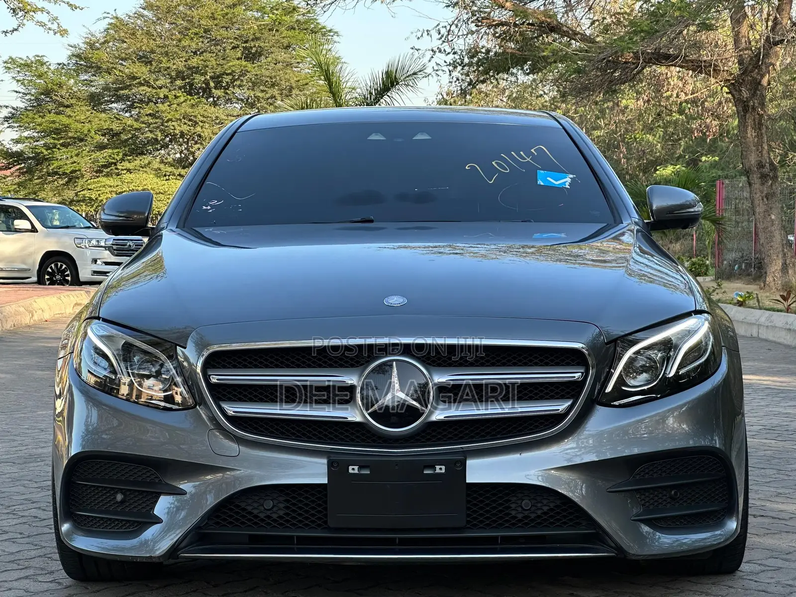 Mercedes-Benz E200 2016 Gray