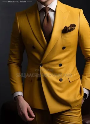 Yellowish Sixbutton Suit