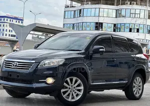 Toyota Vanguard 2011 Black