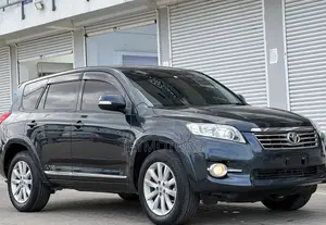 Toyota Vanguard 2011 Black
