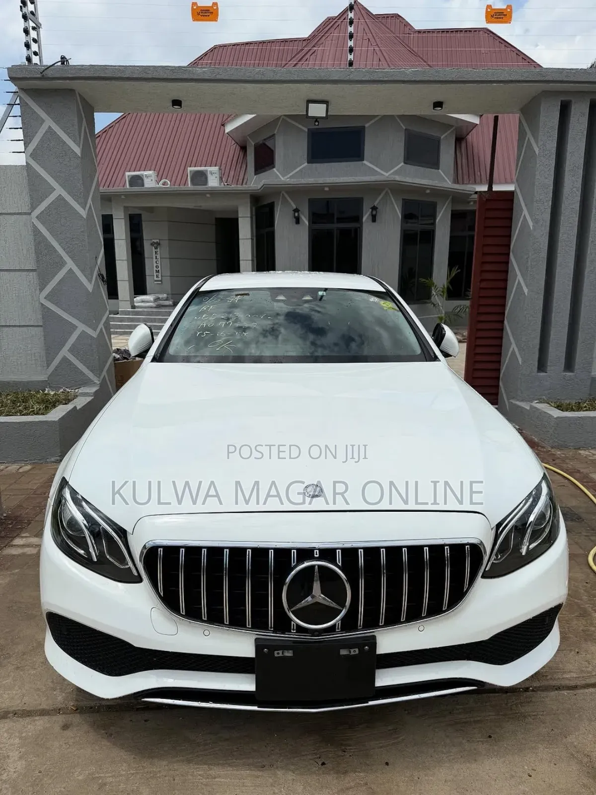 Mercedes-Benz C-Class 2017 White