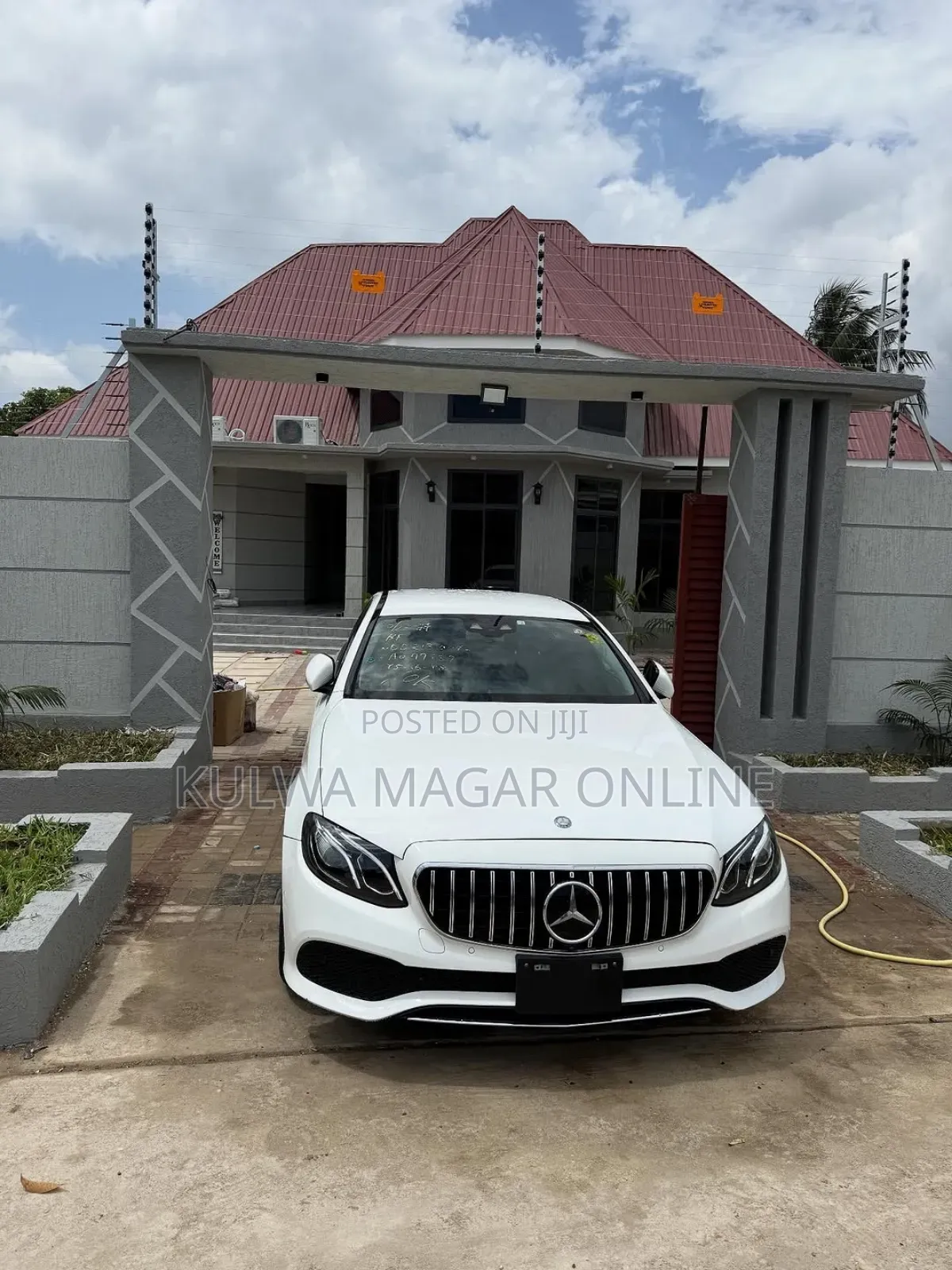 Mercedes-Benz C-Class 2017 White