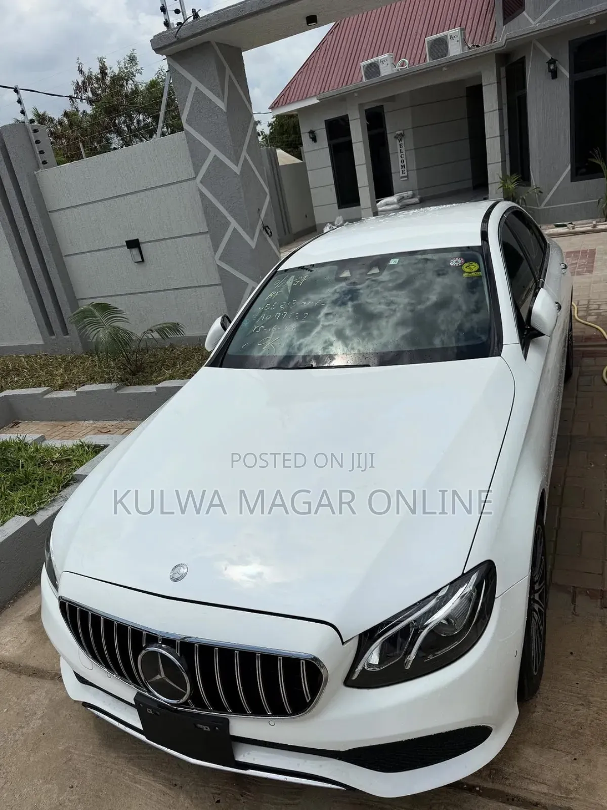Mercedes-Benz C-Class 2017 White