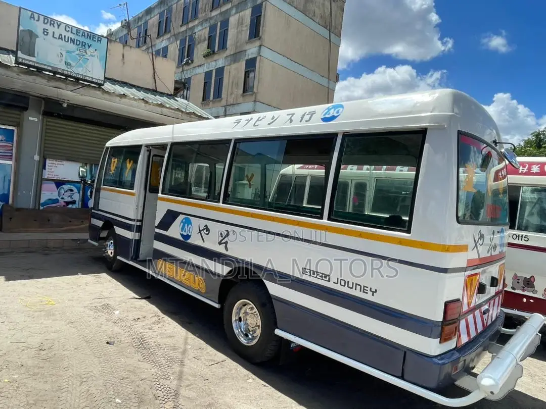 Nissan Civilian 2002 White