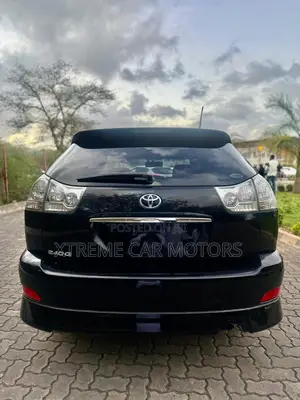 Toyota Harrier 2004 Black