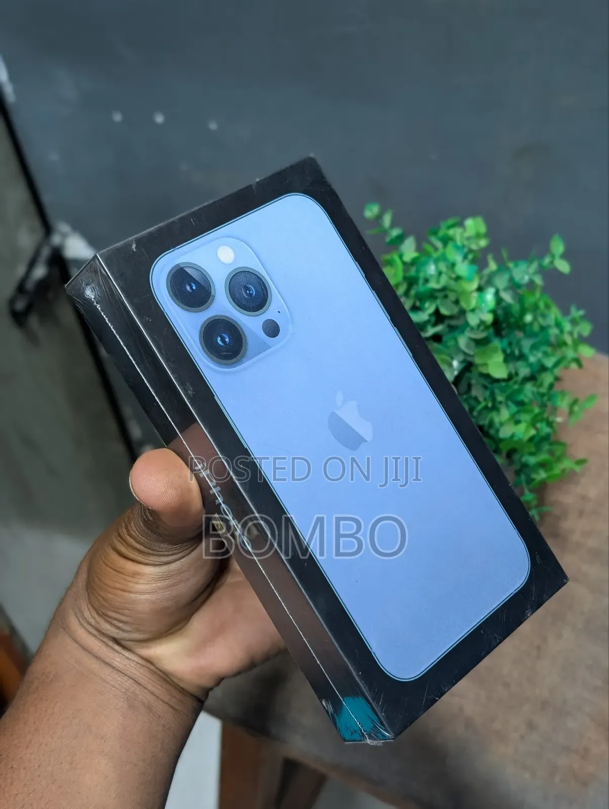 New Apple iPhone 13 Pro 128 GB Blue
