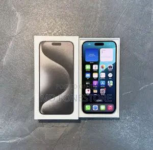 New Apple iPhone 15 Pro Max 256 GB Silver