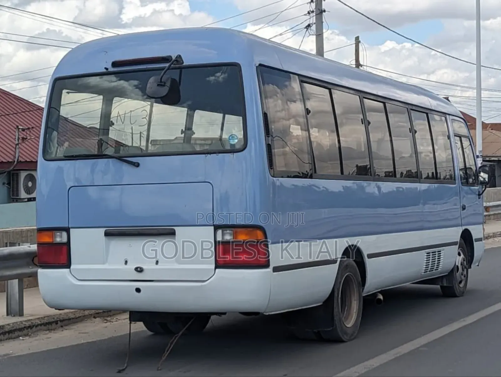 Toyota Coaster 2005