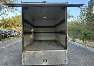 Mitsubishi Canter Guts Box for Sale