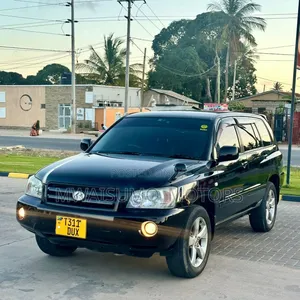 Toyota Kluger 2005 Black