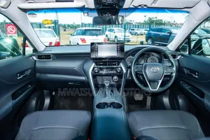 Toyota Harrier 2022 Blue