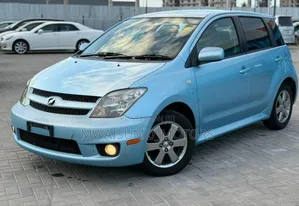 Toyota IST 2006 Blue