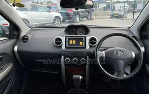 Toyota IST 2006 Blue