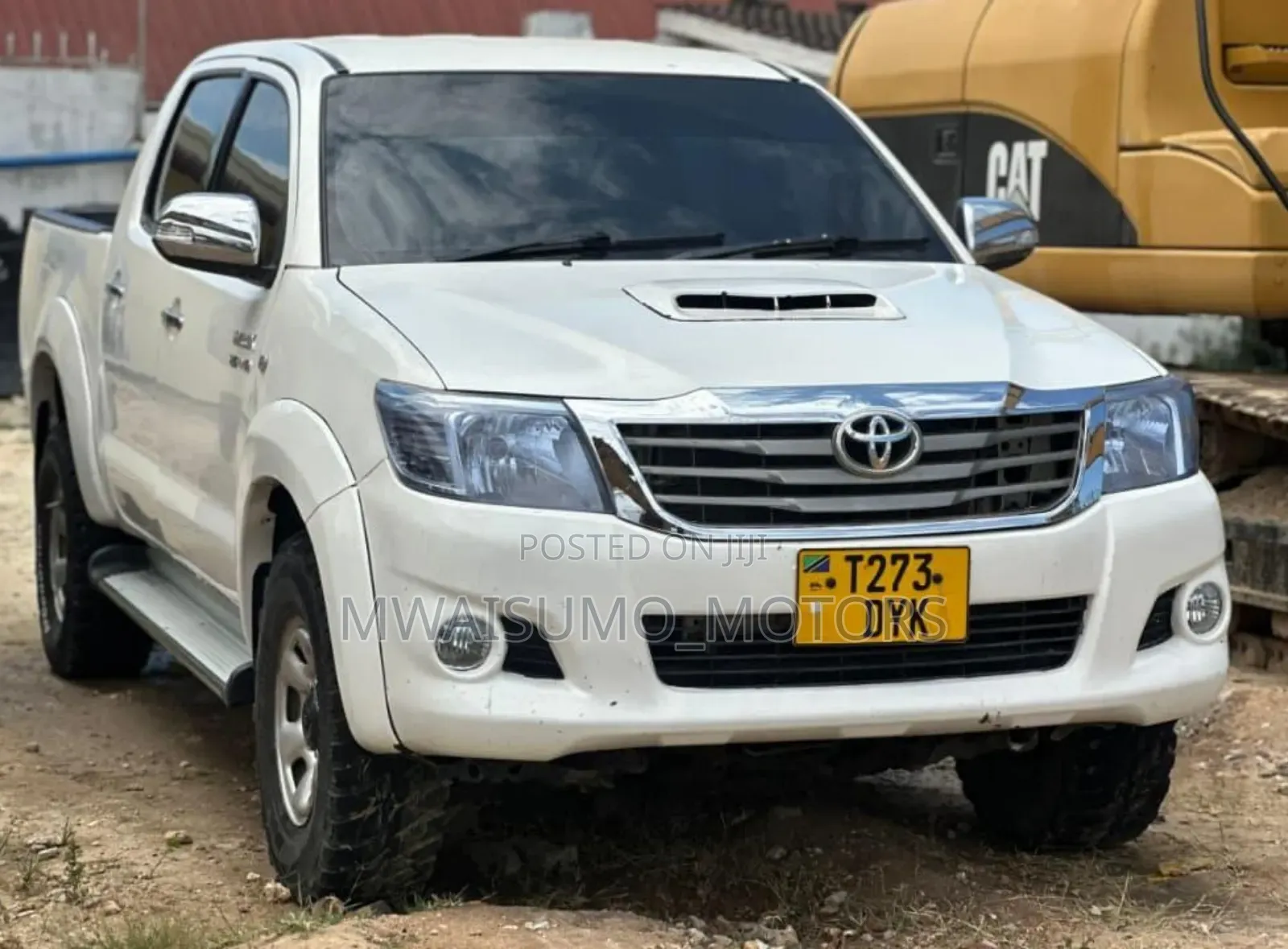 Toyota Hilux 2012 White