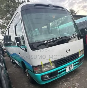 Toyota Coaster 2003 White