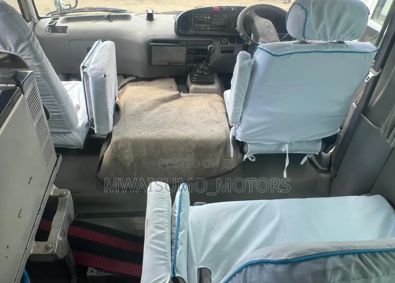 Toyota Coaster 2003 White
