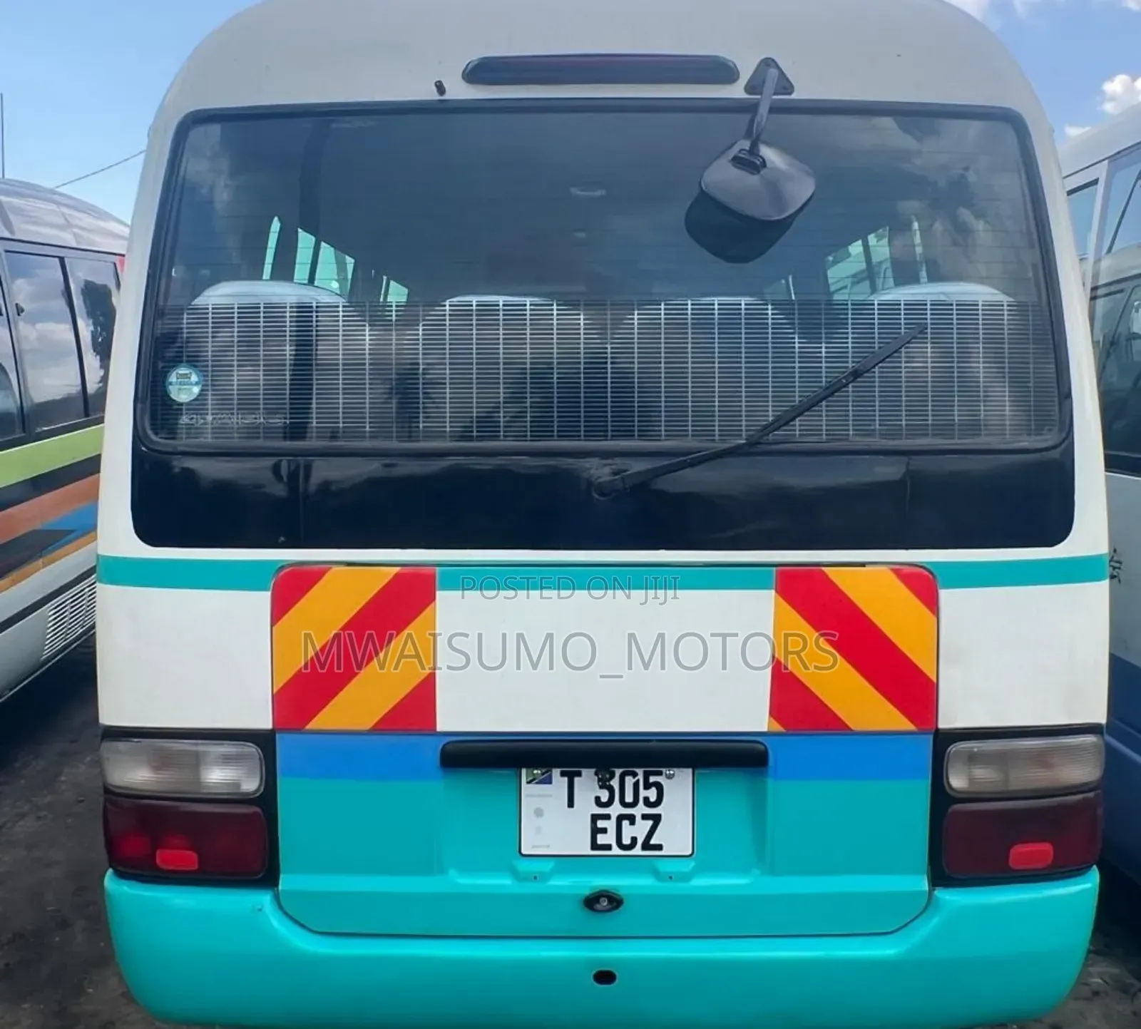 Toyota Coaster 2003 White