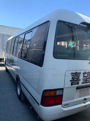 Toyota Coaster 2000 Blue