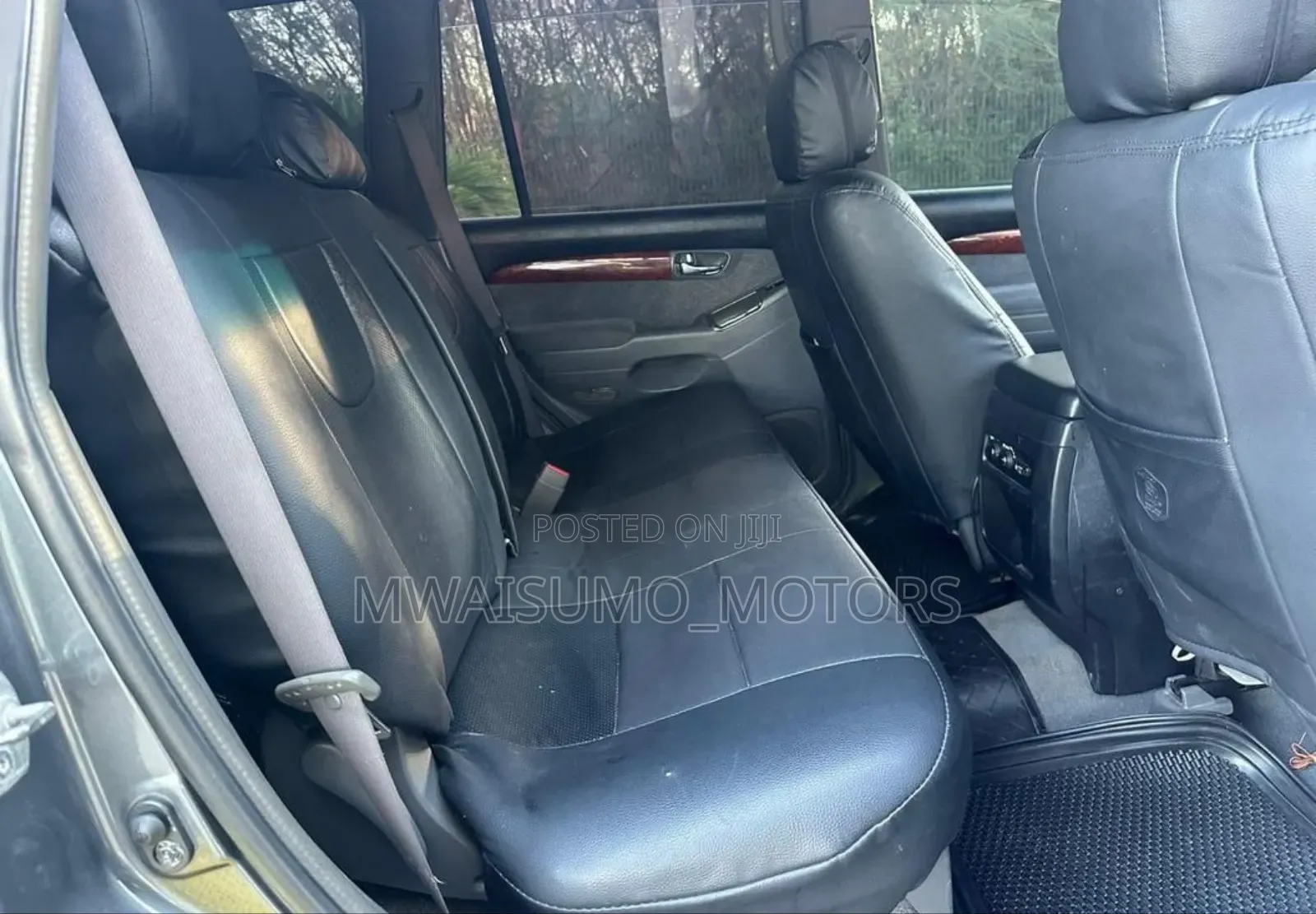 Toyota Land Cruiser Prado 2005 Gray