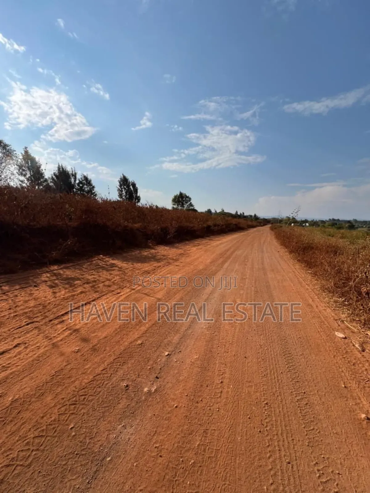 Corner Plot Ya Uwekezaji Ekari 10 Inauzwa Dofa, Karatu