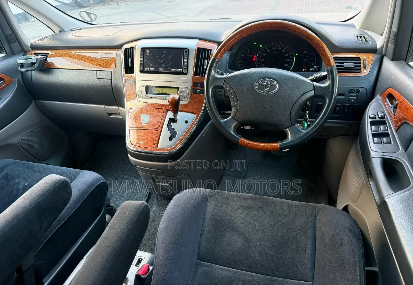 Toyota Alphard 2006 Off white